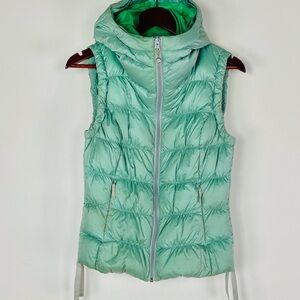 Mint Green Quilted Hooded Goose Down Puffer Vest - Women's